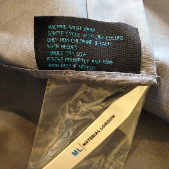 NEW Material London Long Sleeve Button Down Shirt - Picture 4 of 4